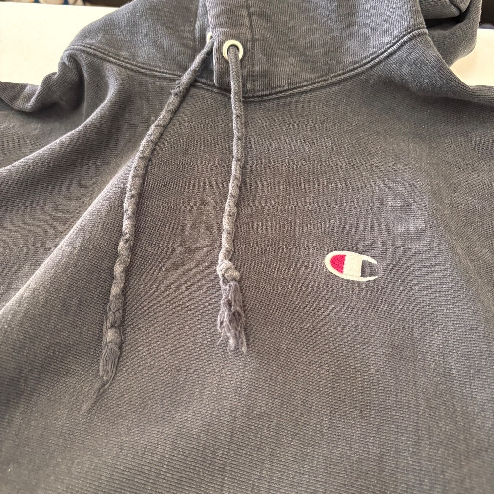 Vintage Champion Reverse Weave Solid Black Logo H… - image 2